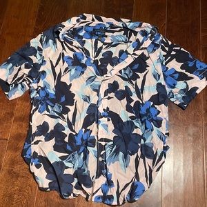 Banana Republic Short Sleeve Dress Shirt